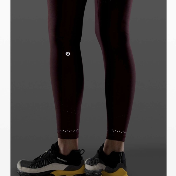 Lululemon Zoned In Tight *27" Cassis - Picture 5 of 10